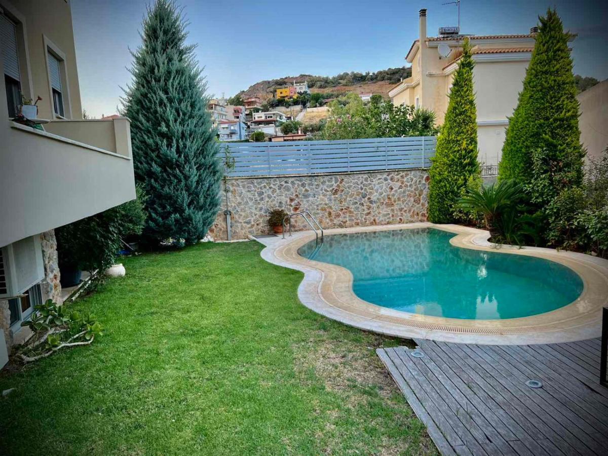 Ένας Ευχάριστος Χώρος Με Πισίνα Villa Pórto Ráfti Kültér fotó